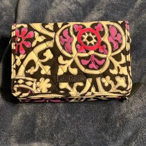Vera Bradley All-In-One Crossbody Purse / Wallet